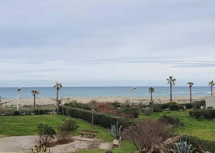 Agreable Vue Sur La Pour Deux Personnes 4palmb514